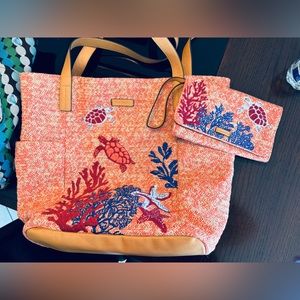 Vera Bradley Coral Turtle straw bag and wristlet  bundle